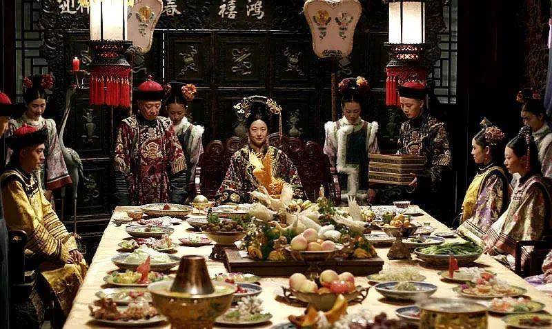 慈禧太后普通一天的生活在当下<strong></p>
<p>币天</strong>，需要多少人民币维持？