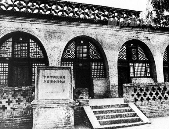 王立华：林彪、彭德怀都反对<strong></p>
<p>交易产生价值</strong>，毛泽东何以赌上红军全部家底，决意东征？