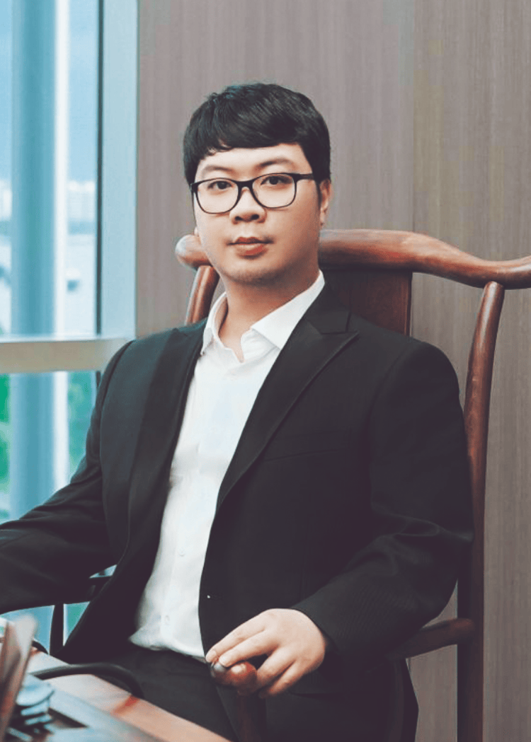 杉杉股份“豪门争斗”第二集：长子请辞<strong></p>
<p>全国交易网</strong>，郑永刚遗孀出任董事长