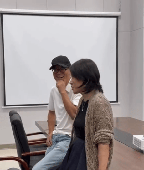 俞敏洪：我和董明珠不同<strong></p>
<p>报价货币</strong>，她是霸蛮式领导，说一不二