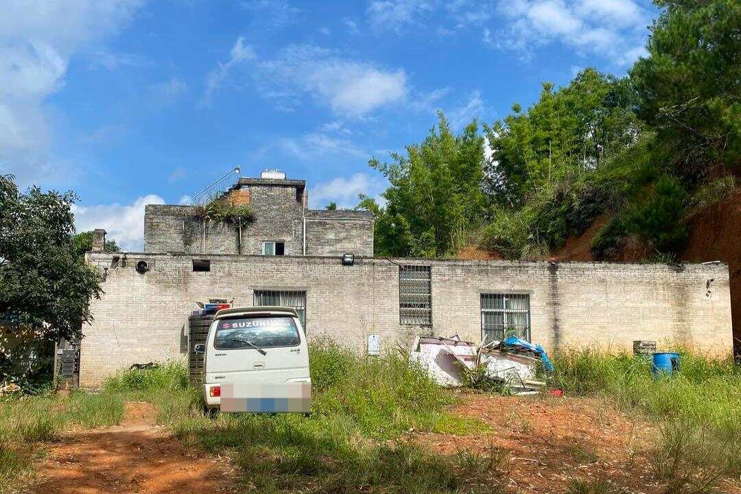 广西一原县委书记被绑架案调查：冒充执法人员带走受害人<strong></p>
<p>币安交易所</strong>，被告人一家多人获刑!
