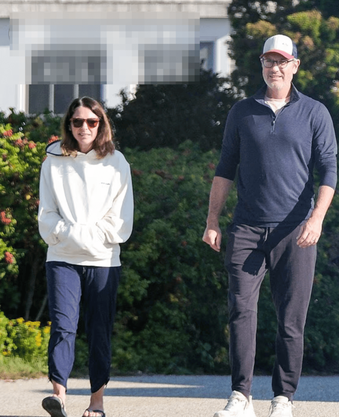 演唱会“出轨门”女方离婚进行时<strong></p>
<p>泰达币交易所</strong>，CEO男主被拍到戴婚戒与妻散步