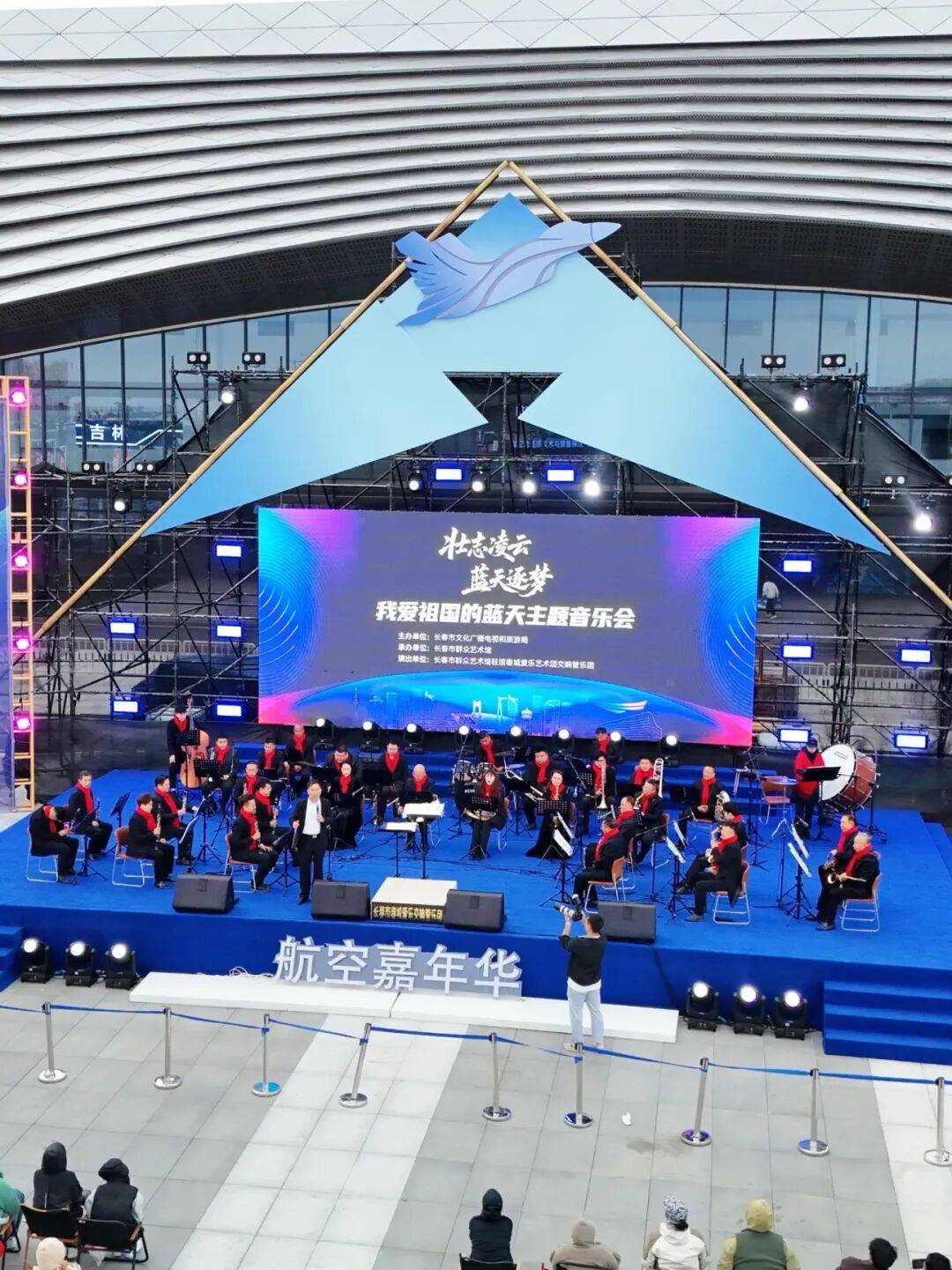 DNA彻底动了！全场跟唱<strong></p>
<p>XRP交易所</strong>，这氛围太顶了！