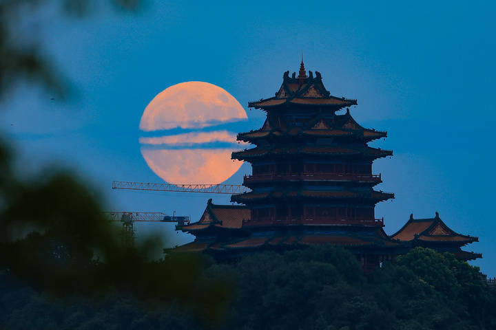 花好月圆人团圆<strong></p>
<p>XRP交易所</strong>，中秋“硬核”赏月指南来了