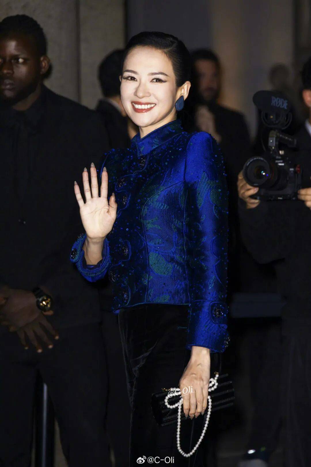 时装周上的女明星<strong></p>
<p>XRP交易所</strong>，秋冬氛围感一键封顶！