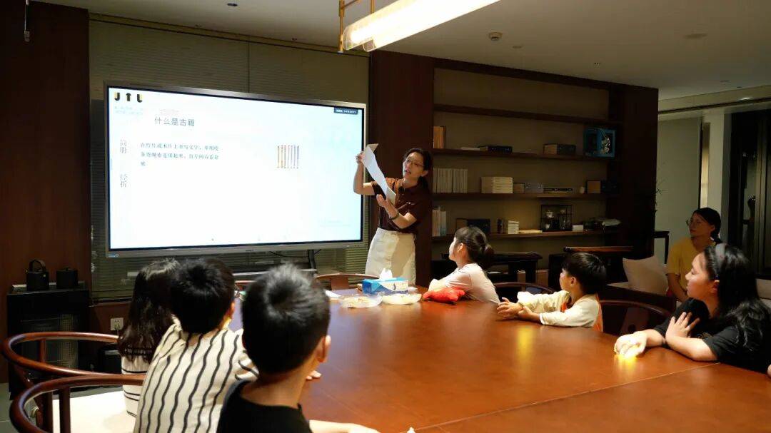 金坛图书馆国庆中秋活动精彩回顾 | 举国同欢庆<strong></p>
<p>DOT交易所</strong>，月满聚中秋