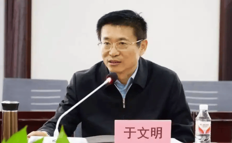 打"虎"!乌兰<strong></p>
<p>币安币交易所</strong>,任上被查