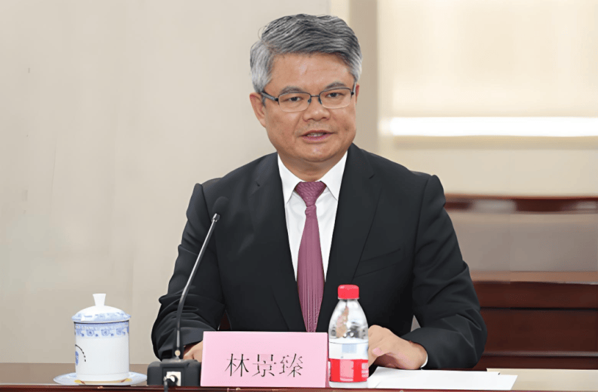 打"虎"!乌兰<strong></p>
<p>币安币交易所</strong>,任上被查