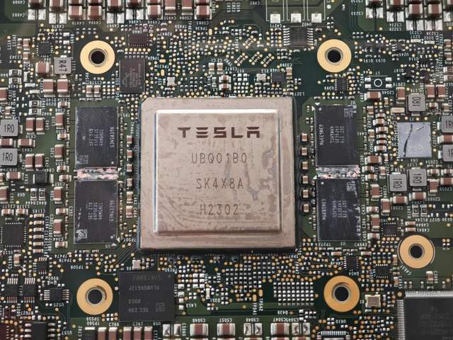 将特斯拉砍成“铁皮房”的<strong></p>
<p>币安币交易所</strong>,是马斯克新的万亿对赌协议