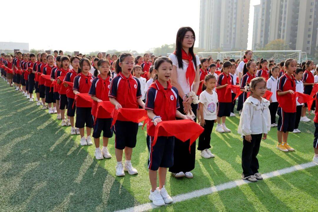 <strong></p>
<p>ADA交易所</strong>我县各级少先队组织开展“强国复兴有我 争当新时代好少年”建队日主题活动