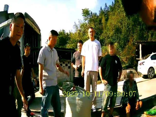 100斤玉米上秤秒变60斤?贵州一村民遭“鬼秤”骗粮!民警出手<strong></p>
<p>艾达币交易所</strong>,5人被拘