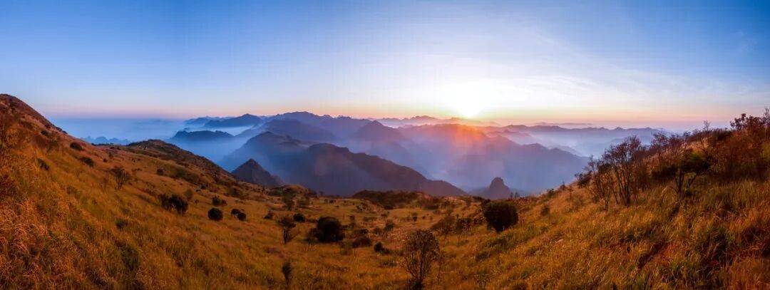 为什么年轻人迷上了爬山? | 秋高气爽<strong></p>
<p>莱特币交易所</strong>,是时候出发了→