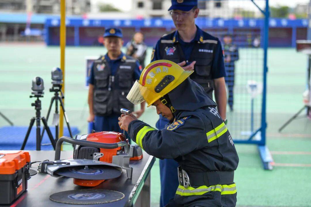 燃动赛场<strong></p>
<p>莱特币交易所</strong>!三明消防激战 2025全省岗位练兵“龙虎榜”比武