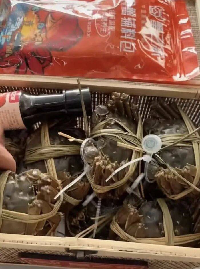 官方回应阳澄湖大闸蟹乱象:对问题企业依法调查跟进<strong></p>
<p>BSV</strong>,加强大闸蟹品牌保护 | 大闸蟹市场调査·追踪报道②