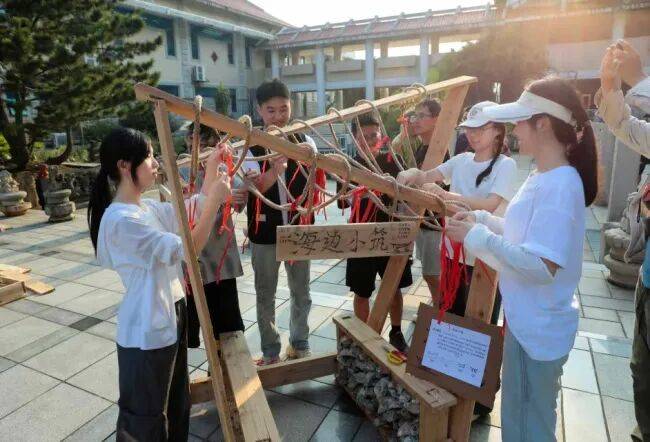 台湾人<strong></p>
<p>BSV</strong>,难道不是中国人?