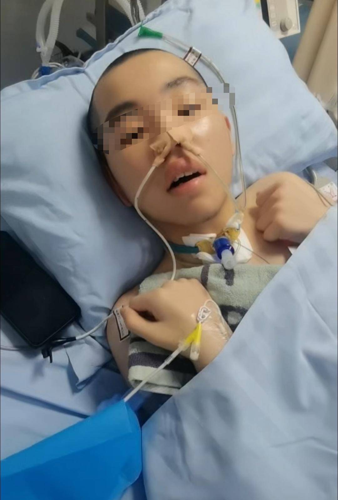 14岁男生嬉闹时被女同学打中左胸后瘫痪 家属:女孩父母为残疾人<strong></p>
<p>绿洲币</strong>,后续费用无着落