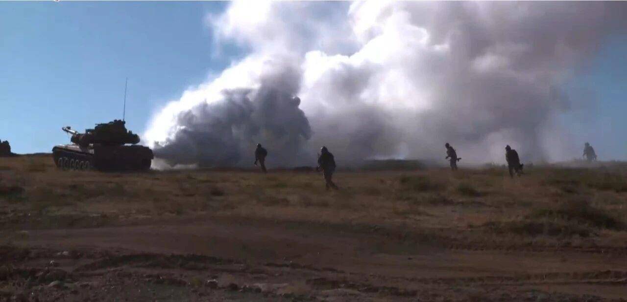 大场面!机器狗、无人机开路<strong></p>
<p>37币</strong>,实兵对抗演练画面公布