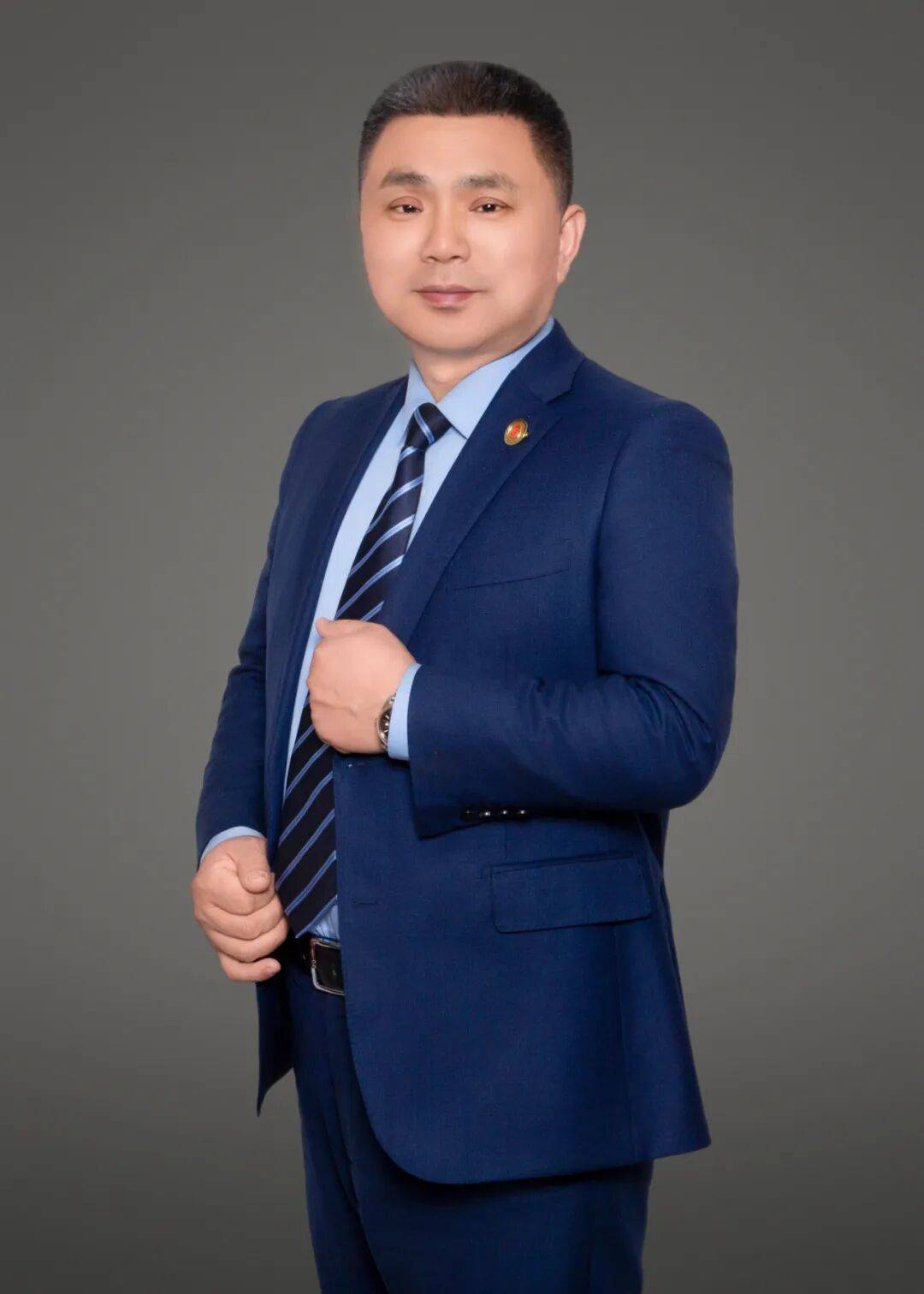 二姐夫帮忙装修房子<strong></p>
<p>csc币</strong>,铺瓷砖后卷走3万多装修款,这是违约还是诈骗?