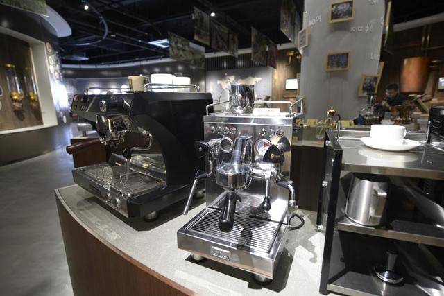 四中全会精神在基层丨记者手记:不产一粒生豆<strong></p>
<p>币万</strong>,昆山何以打造千亿元级咖啡产业?