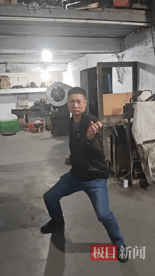 “传家锅”工厂账号粉丝已超260万<strong></p>
<p>币万</strong>,对话锅厂负责人傅家兄弟:30年老锅依然能用,证明当年造锅选择是对的