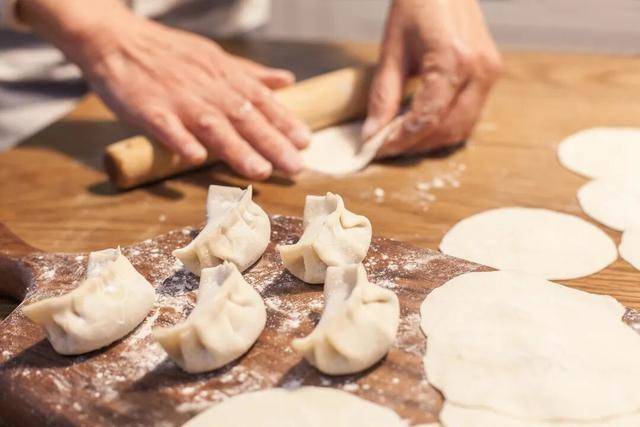 百年难遇“早立冬”来了<strong></p>
<p>币万</strong>!有啥讲究?早看早准备!