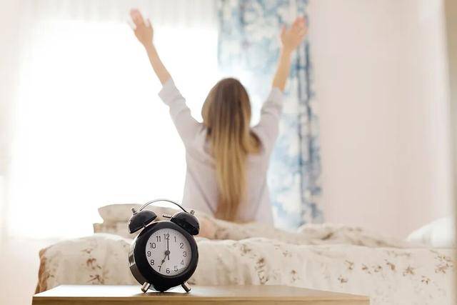 百年难遇“早立冬”来了<strong></p>
<p>币万</strong>!有啥讲究?早看早准备!