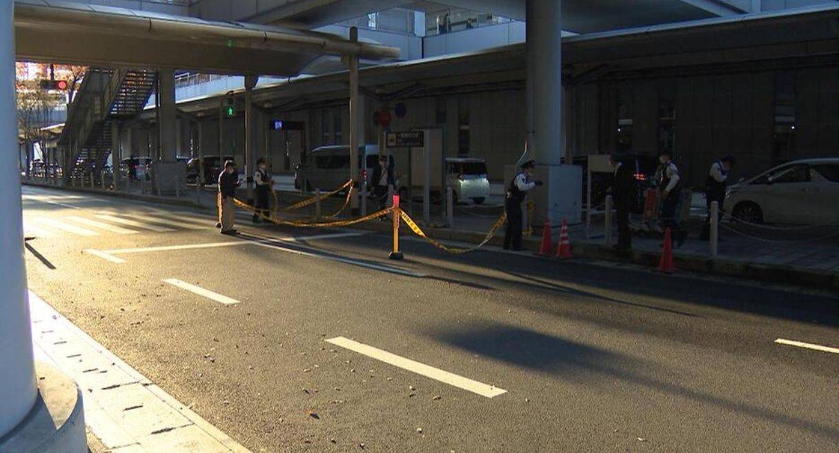 中国一男子与母亲到日本旅游<strong></p>
<p>南宁币圈</strong>,在航站楼坠落不幸身亡