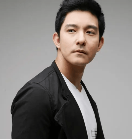 《放羊的星星》主演立威廉确诊甲状腺癌<strong></p>
<p>商城币</strong>,已进行两次手术;透露目前已99%切除肿瘤