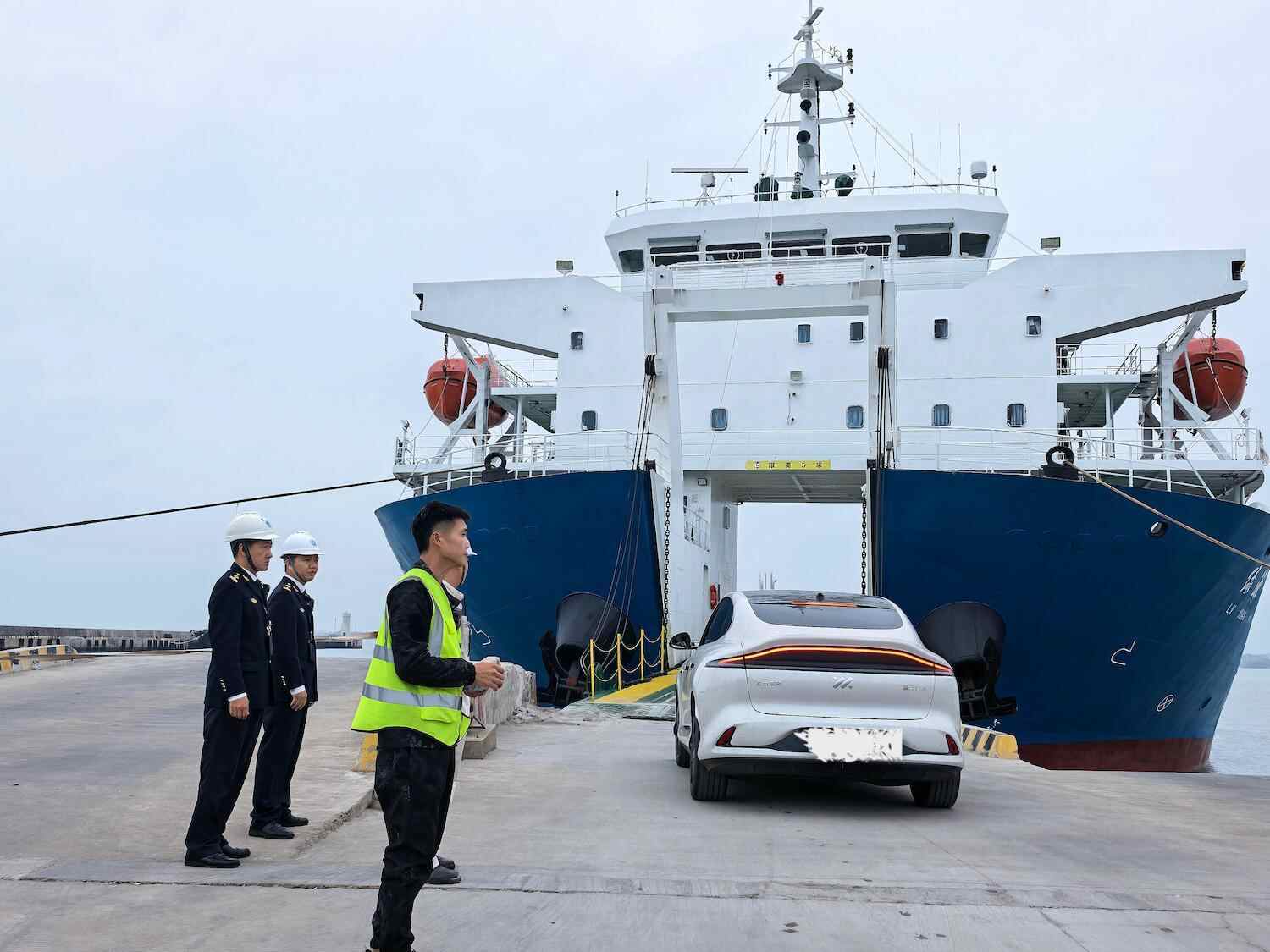 海南自贸港将迎来全岛封关<strong></p>
<p>欧罗巴币</strong>，琼州海峡客货运量显著增长