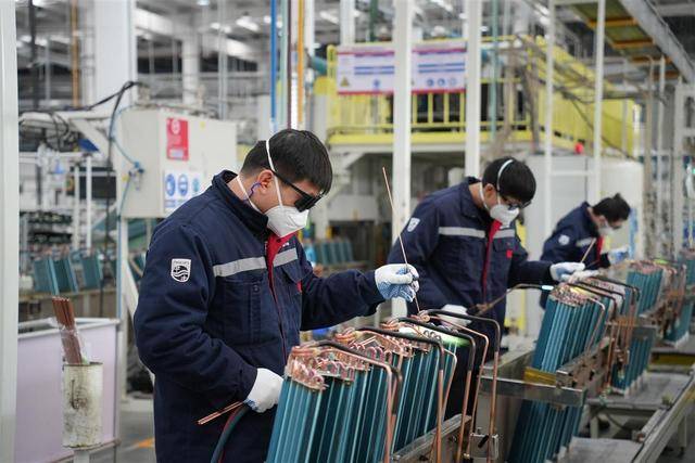 董明珠硬刚空调“铝代铜”<strong></p>
<p>乌龟币</strong>！海尔、美的、小米将联合推动空调核心散热部件的铜管换成铝管