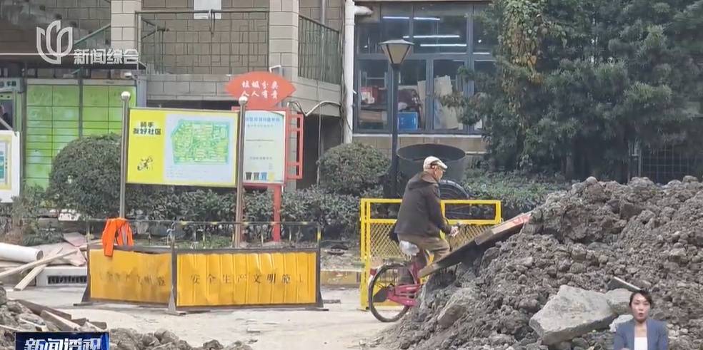 太夸张！上海人比比谁家楼下井盖多！有人家门口100个<strong></p>
<p>比德币</strong>，“走路难！到处都像贴膏药”...