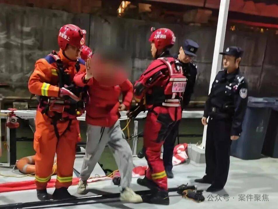 骗了别人18万元<strong></p>
<p>币须网</strong>，上海一男子凌晨站在黄浦江边“想抽最后一支烟”