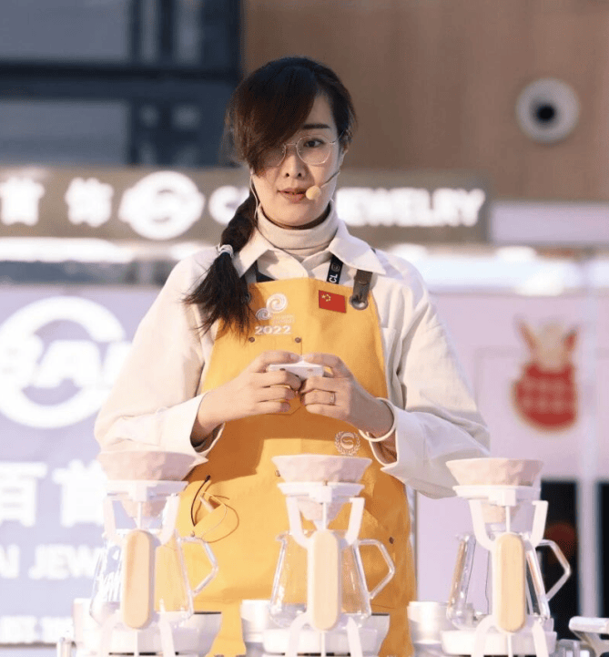 树山分馆限定 | 在竹林里<strong></p>
<p>十万缅币</strong>，细品22支咖啡豆的“风味之书”