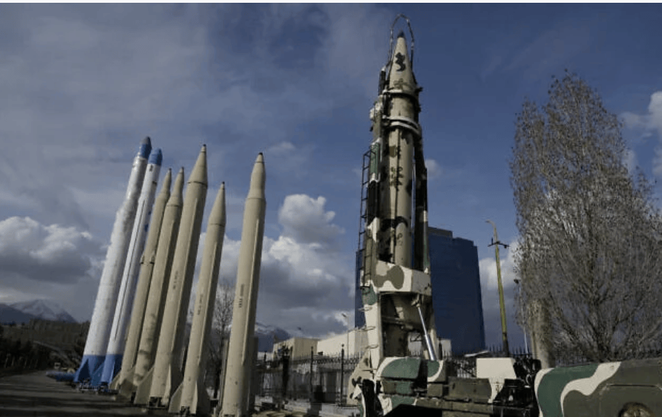 特朗普发视频称“打死多名伊朗军事领导人”<strong></p>
<p>古德币</strong>,内塔尼亚胡称打击了伊钢铁厂和石化厂,以官员:伊朗仍有超千枚可打击以色列的弹道导弹